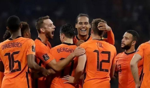 2024年欧洲杯预选赛B组一场焦点战，由荷兰男足客场对阵爱尔兰